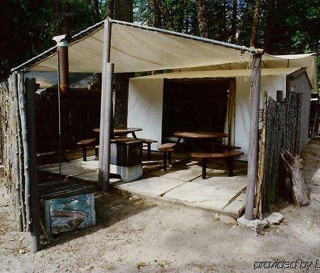 克里村 Housekeeping Camp酒店 餐厅 照片